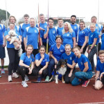Die Gruppe der Athleten mit den Trainern Jonela, Katja, Hans und Martin