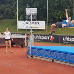 Lukas beim Hochsprung